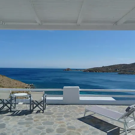 Holiday home The South Breeze *